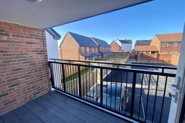 13, Furrows Avenue, Nottingham photo 5