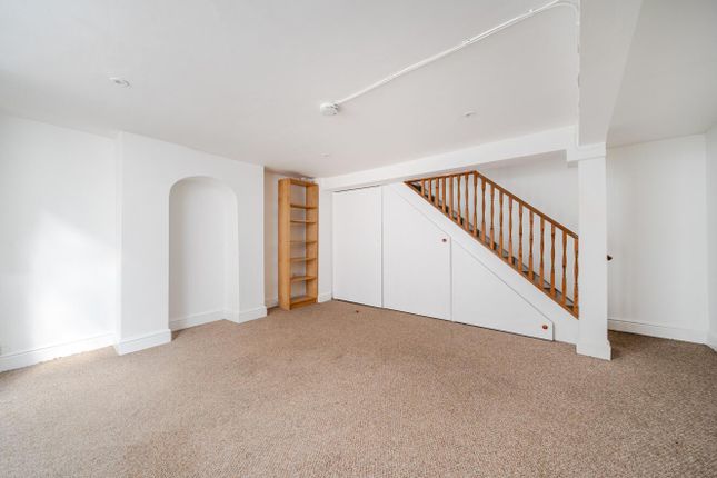 Poets Cottage, 58, Haydon Place, Guildford photo 4