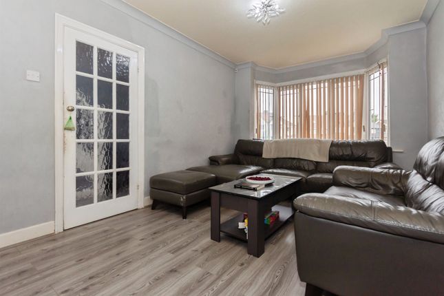1169, Yardley Wood Road, Birmingham photo 3