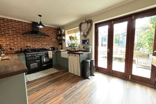 150 Liverpool Road South, Ormskirk photo 5