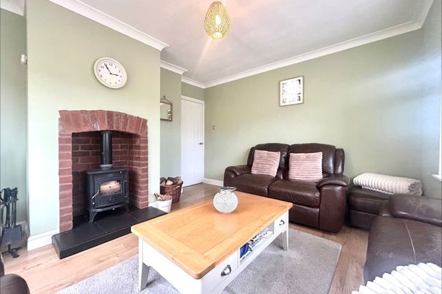 1, Farrington Road, Wolverhampton photo 4