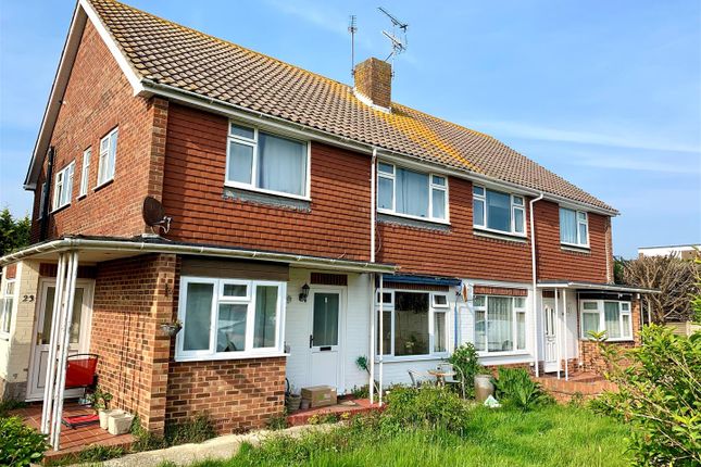 Thumbnail Flat to rent in Sutherland Close, Rustington, Littlehampton