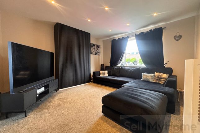 32 Mardale Ave, Blackpool photo 2