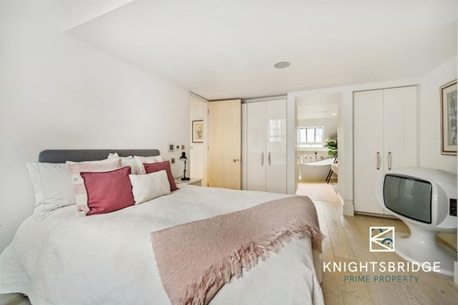 20 Adams Row (22).Jpg