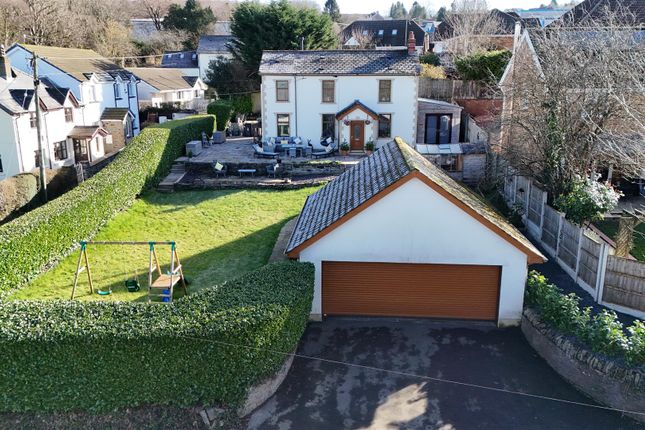 6, Woodland Place, Blackwood photo 2