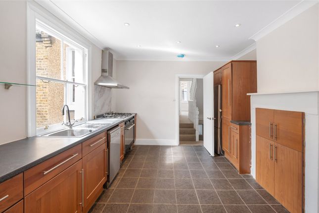 2A, Coliston Road, London photo 4
