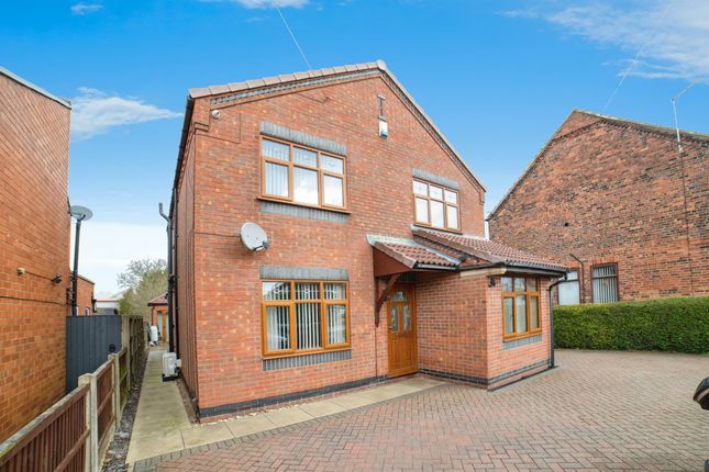 115a, Ball Hill, ALFRETON photo 2