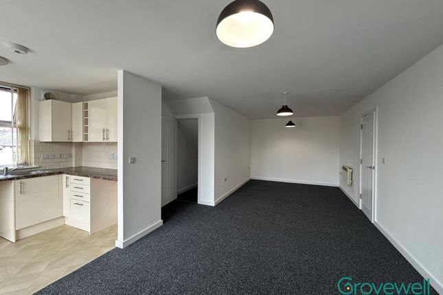 Flat 3, Century House, Hyde photo 4