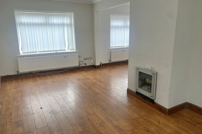 94, Seymour Drive, Ellesmere Port photo 2