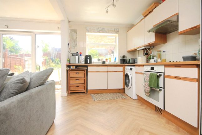 10, Tudor Walk, Essex photo 2