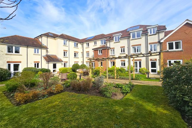 Flat for sale in Hindhead, Surrey