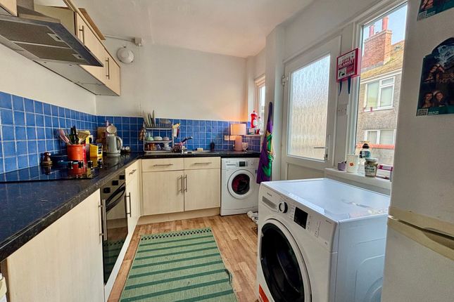 19 Waterloo Road, Falmouth photo 2