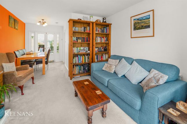 26, Stocks Avenue, Hebden Bridge photo 2