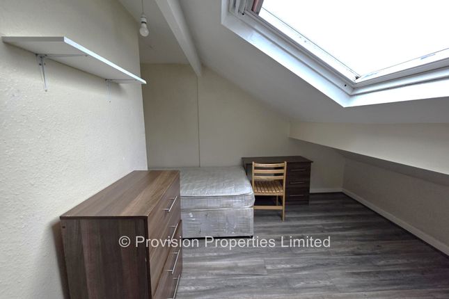 Thornville Road, Hyde Park photo 5