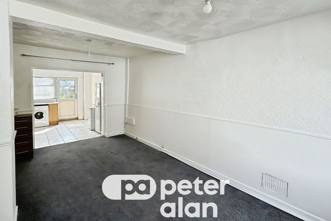 26, MERTHYR TYDFIL photo 5
