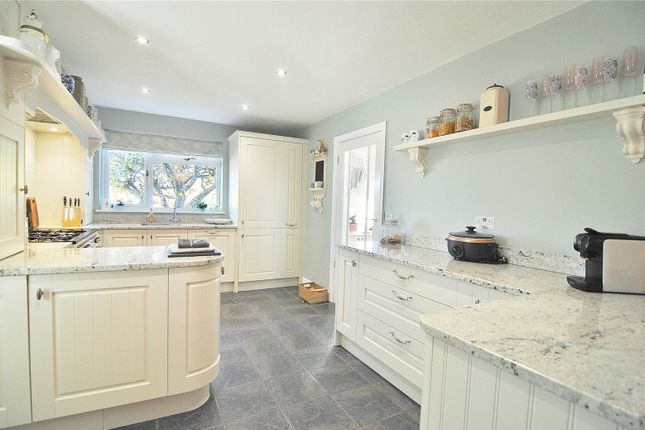 17, St. Swithins, Stonehouse photo 4