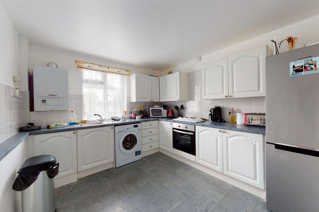 Flat for sale in Park Road, Ramsgate