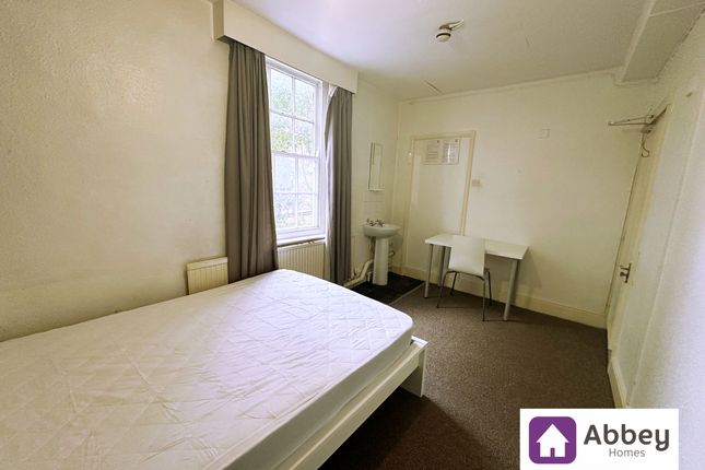 Room 4, 10, Talbot Lane, Leicester photo 5