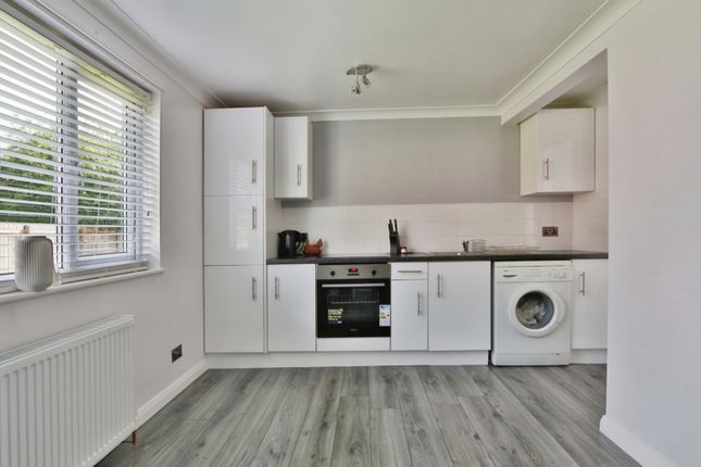 Thumbnail Flat for sale in Brevere Road, Hedon, Hull