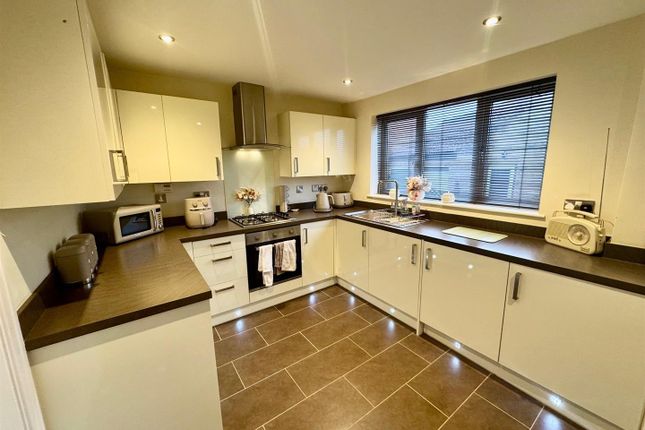 36, Settrington Road, Scarborough photo 4