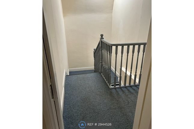 Flat, Front Street, Leadgate, Consett photo 3