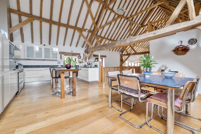 2, Allington Manor Barns, Fair Oak photo 3