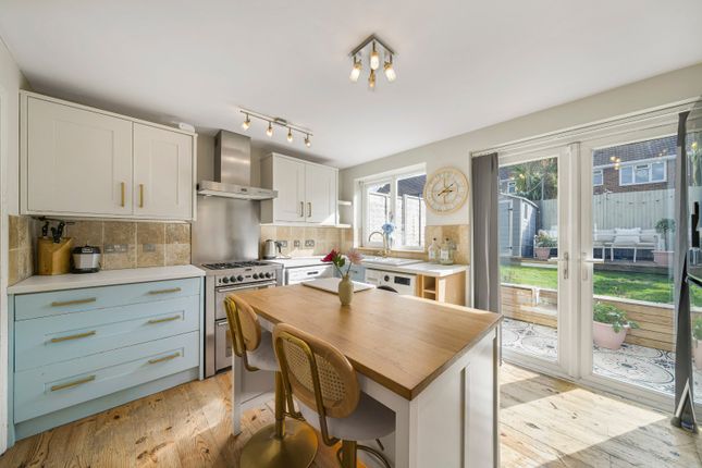 92, Eltham Hill, Eltham photo 3