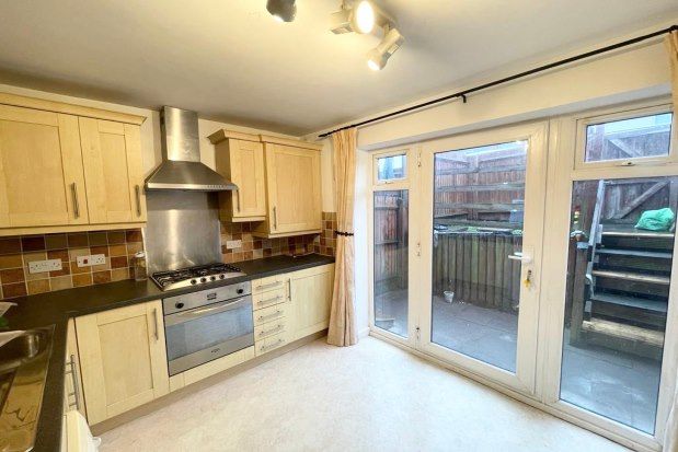 Property to rent in Princes Street, Rugby