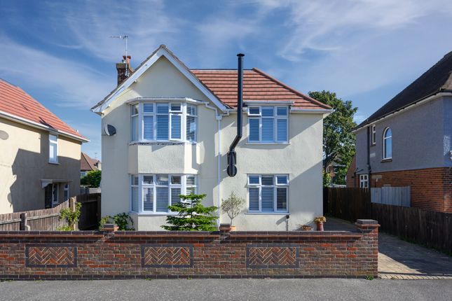 3-bed detached on 8, St. Edmunds Road, Felixstowe, £400,000