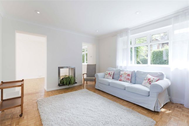 40, Wilton Crescent, Wimbledon photo 3