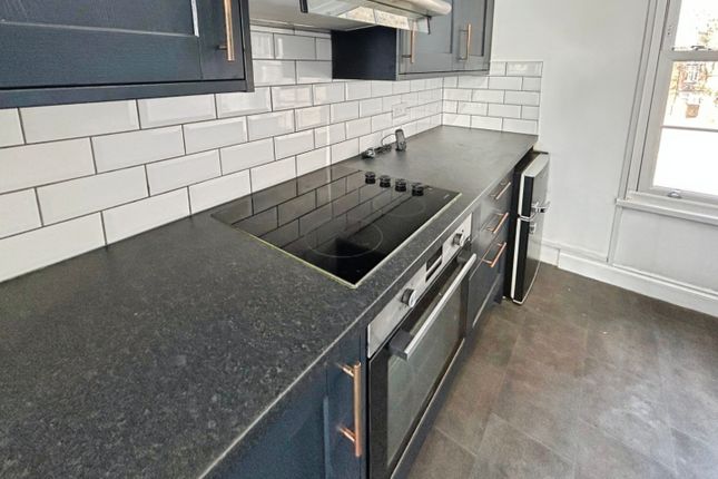 Flat 4, 1, Sussex Place, Slough photo 4