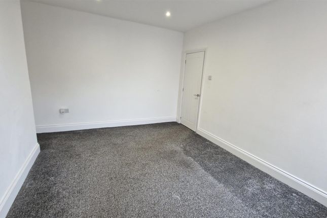 10, Walpole Street, Newcastle Upon Tyne photo 2