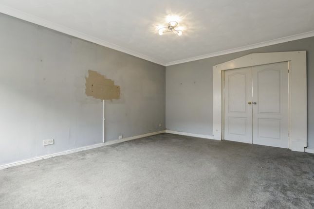 56 Chriss Avenue, Hamilton photo 4