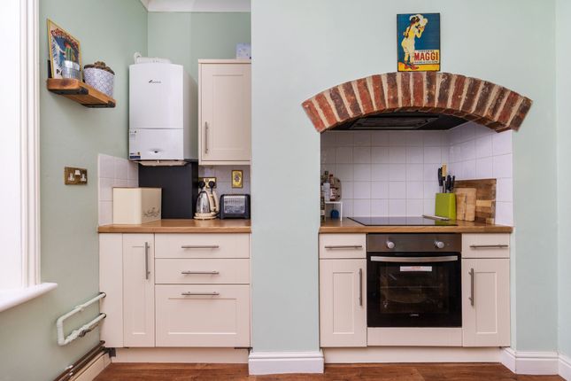 Flat 2, St. Cross Mede Mead Road, Winchester photo 2
