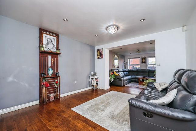 Wren Drive, Nottingham photo 3