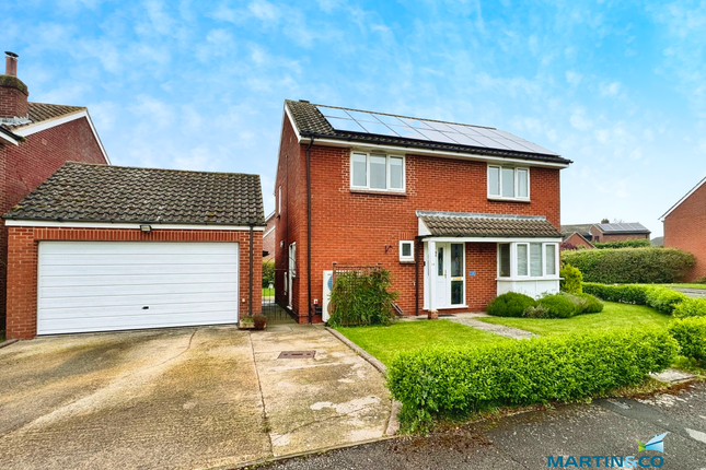 Detached house for sale in Mill Road, Oakley, Aylesbury