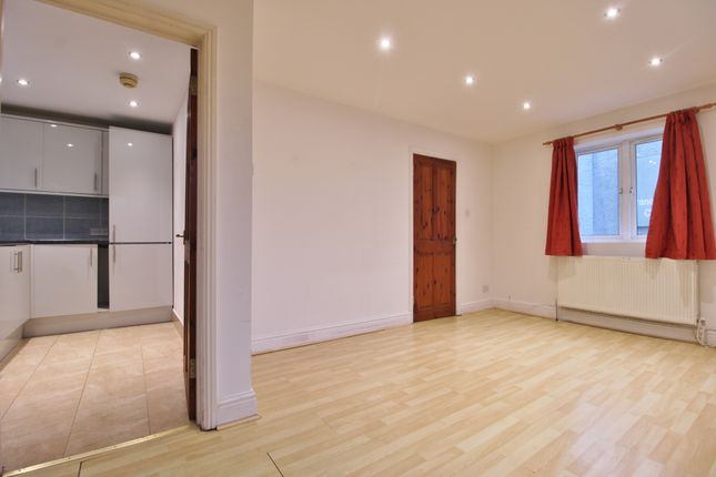 End terrace house for sale in Festing Mews, Highland Road, Southsea
