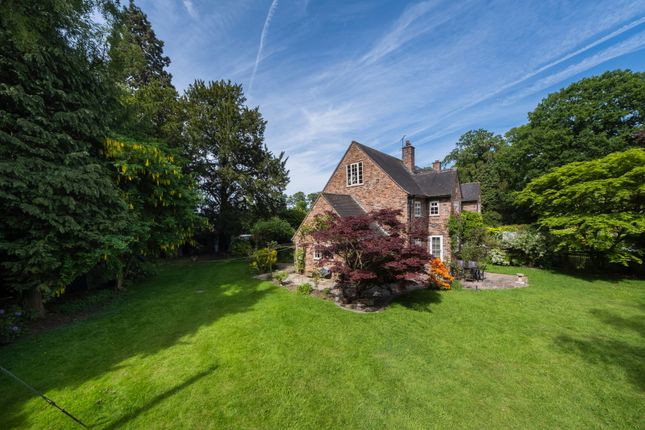 1 Garden Cottages,Tabley House Estate, Chester Road, Knutsford photo 4
