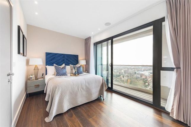 Flat for sale in Finchley Road, Swiss Cottage, London