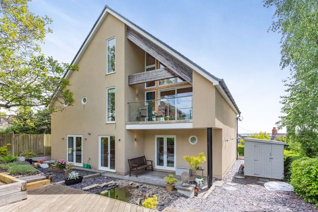 3-bed house on Hen Ardd, Caldicot, £720,000