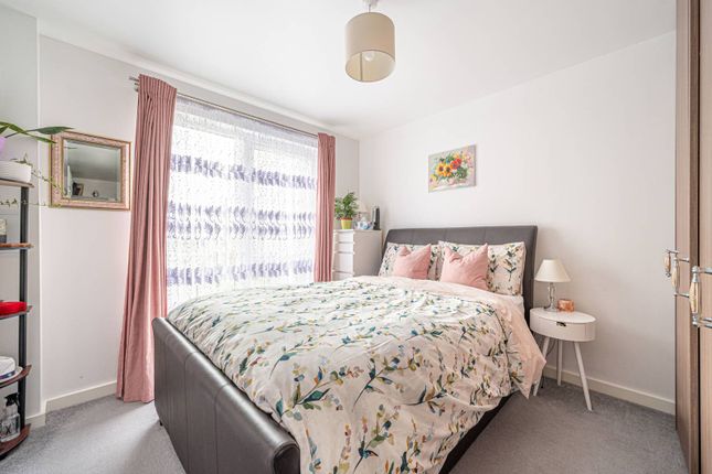 Thumbnail Flat for sale in Coleby House, Cricklewood, London