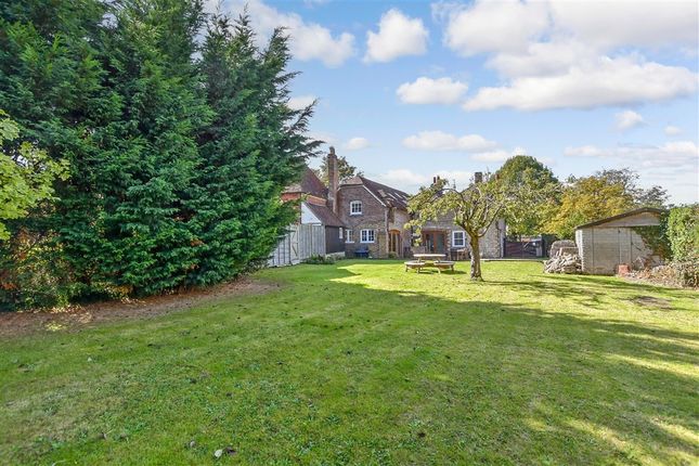 5-bed house on The Green Boughton Monchelsea, Maidstone, £850,000