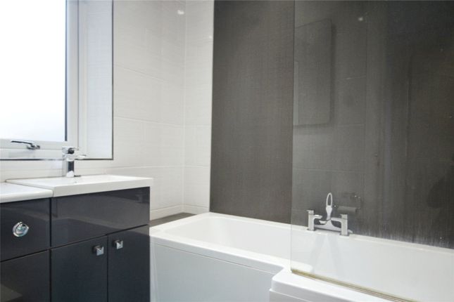 Room 3, 36, Ashley Street, Carlisle photo 3