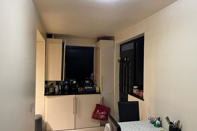 End terrace house for sale in Yeading Lane, Hayes