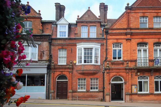 Thumbnail Town house for sale in High Street, Tring