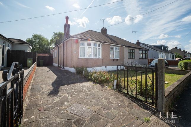 Bungalow for sale in Northumberland Avenue, Hornchurch