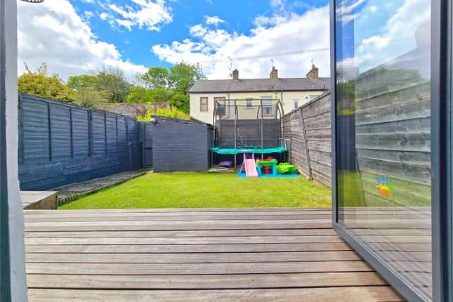 5, Whitecroft Avenue, Rossendale photo 4