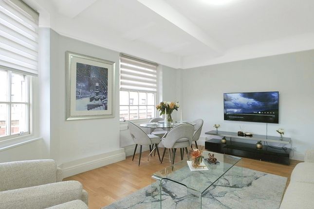 Flat 61, Cumberland Court, Great Cumberland Place, London photo 3