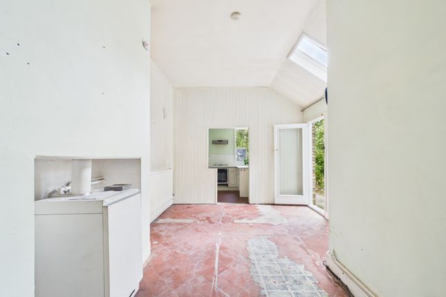 7 Montague Road, Cambridge photo 2