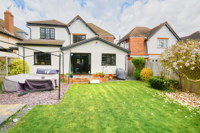 31, Vicarage Road, Kingston Upon Thames photo 4
